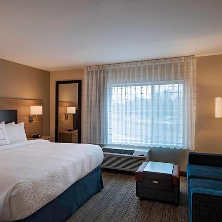 Towneplace Suites By Marriott Tacoma Лейкуд Екстериор снимка