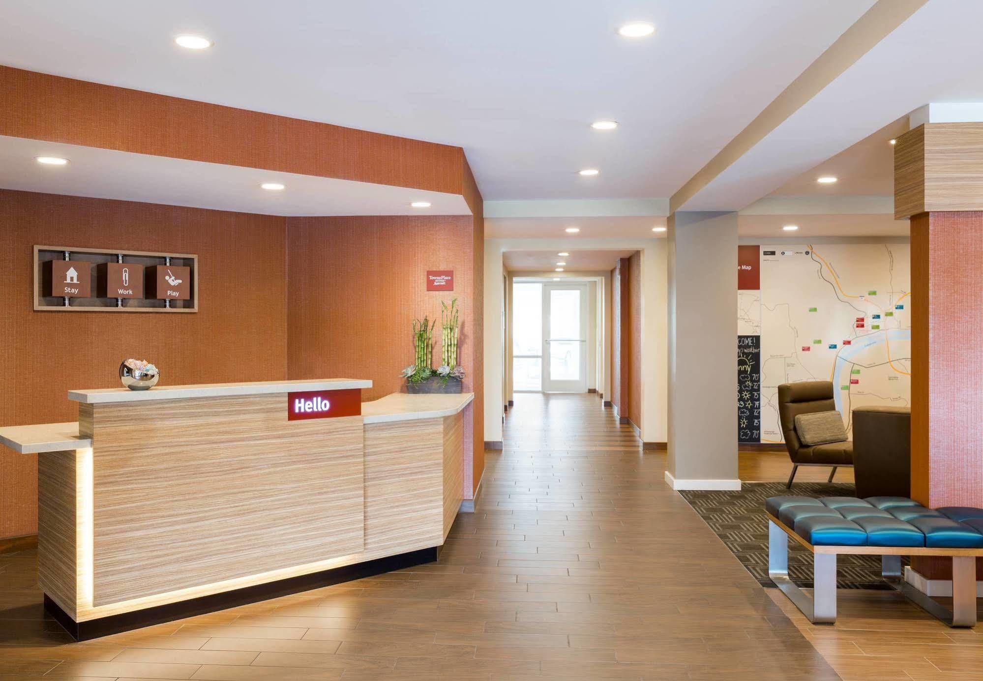 Towneplace Suites By Marriott Tacoma Лейкуд Екстериор снимка